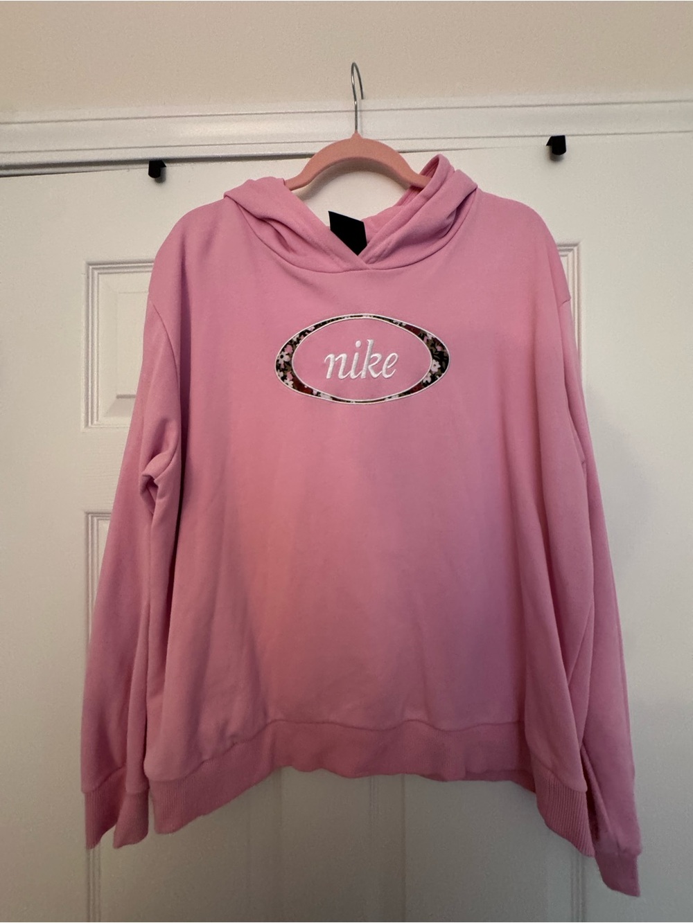 Nike Pink Hooded Pullover Sweatshirt with Logo Oval